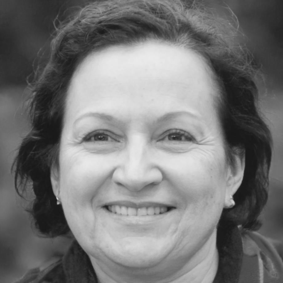 Code quality specialist Petra Kovačević discussing review methodologies